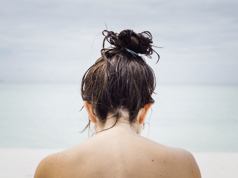 Nos conseils pour prendre soin de ses cheveux après l’été - Endro Cosmetiques